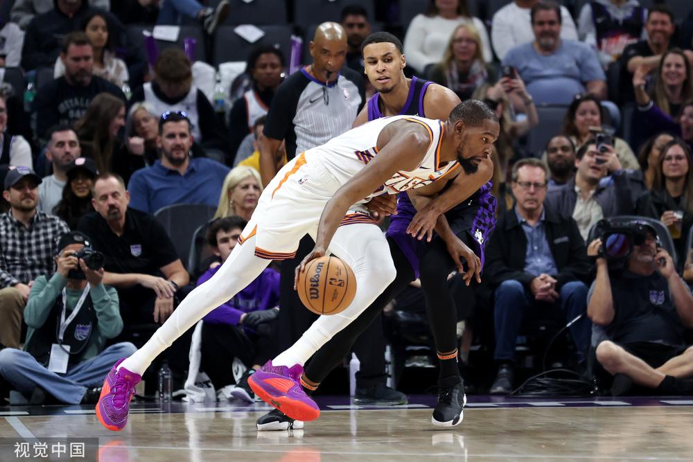 替代者并使 替代者并使